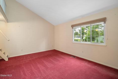 22 Spruce Court Delmar NY 12054