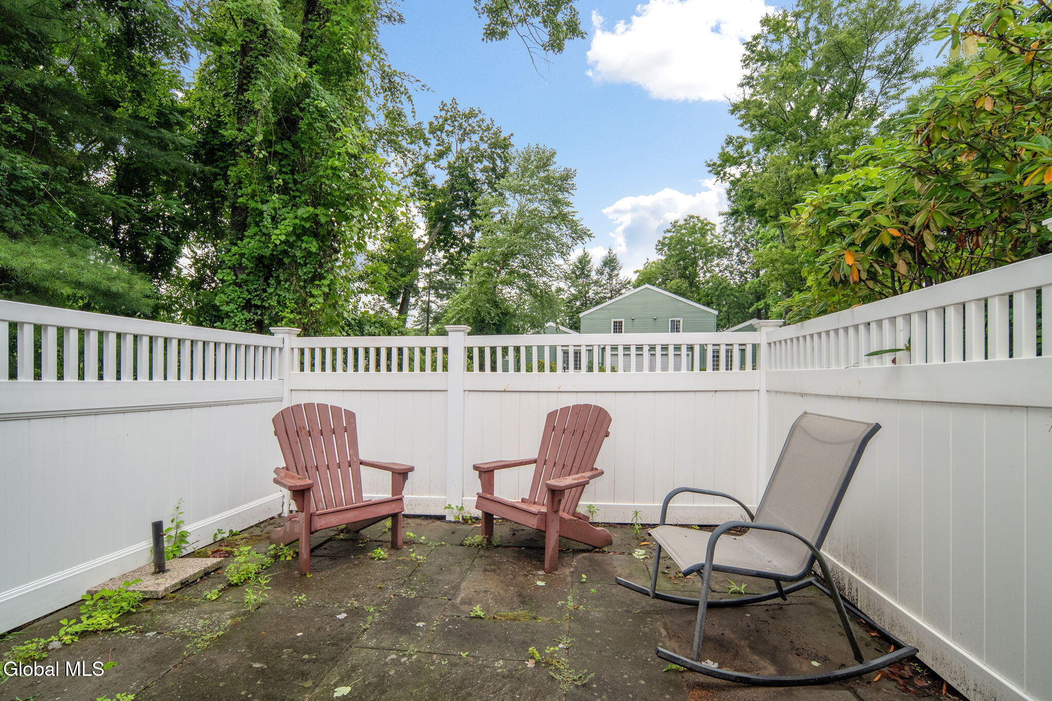 22 Spruce Court Delmar NY 12054