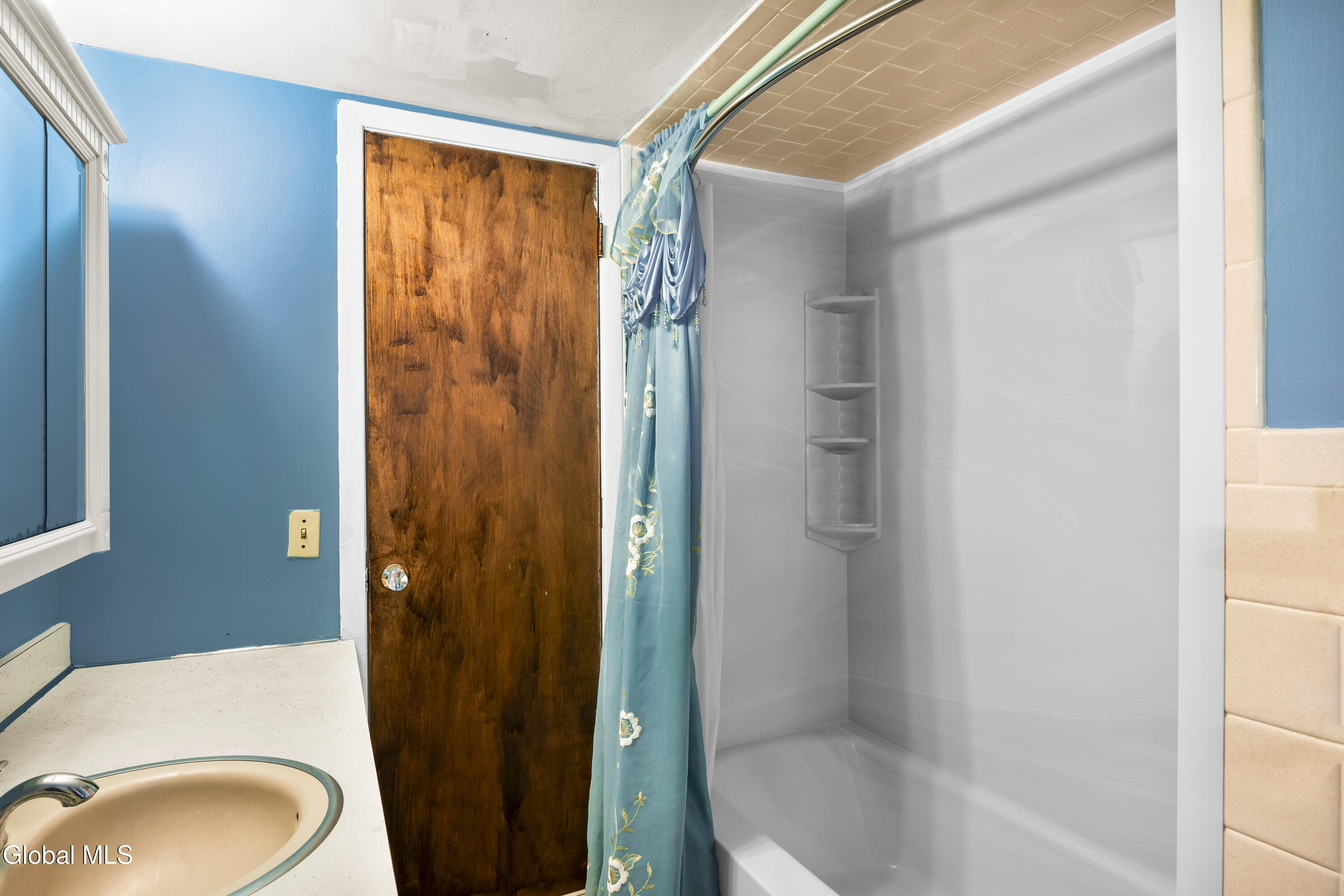 568 Delaware Avenue Delmar NY 12054