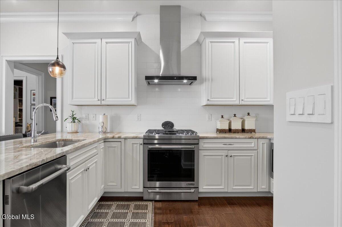 46 Union Avenue Saratoga Springs NY 12866