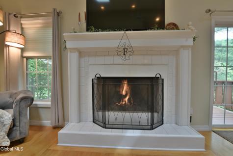 12 Tracey Court Troy NY 12180