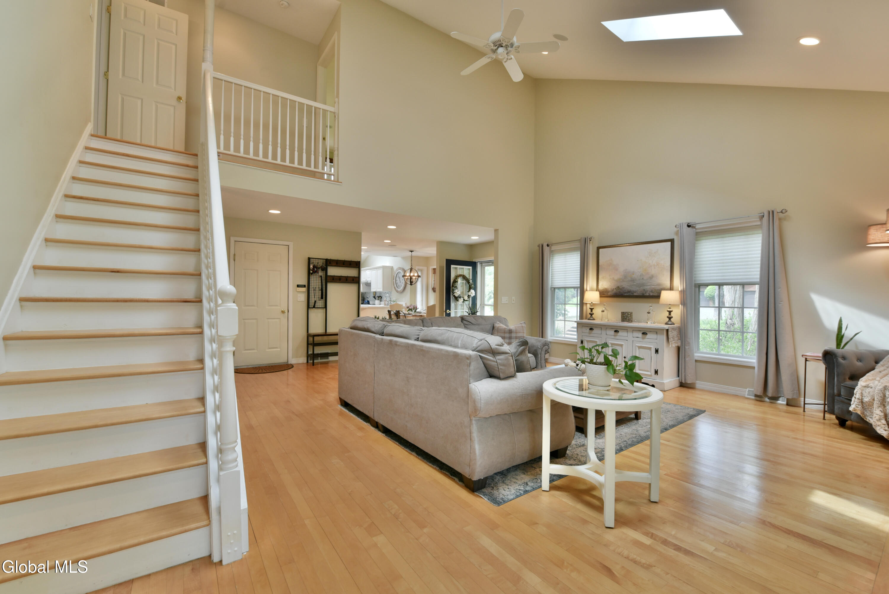 12 Tracey Court Troy NY 12180