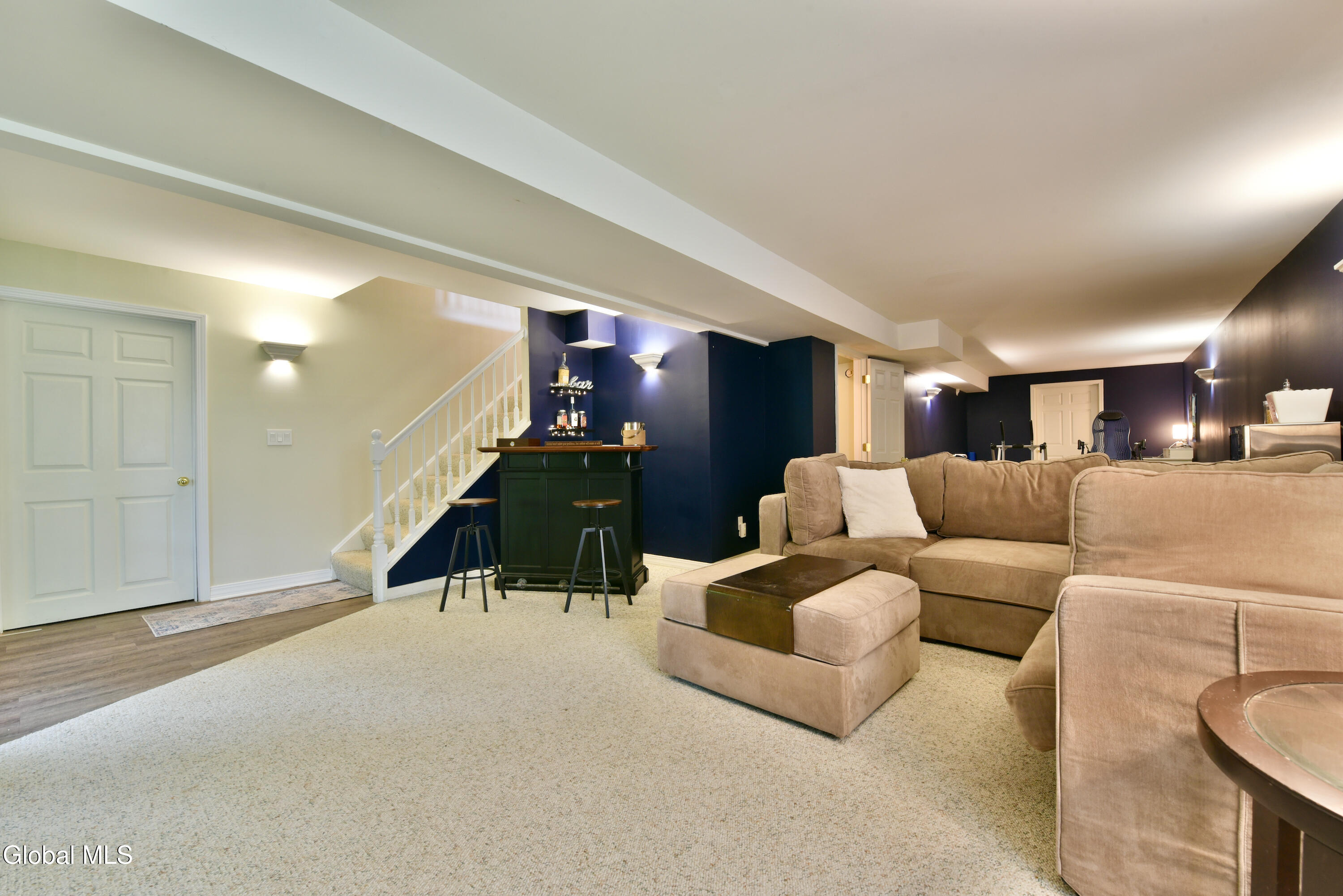 12 Tracey Court Troy NY 12180