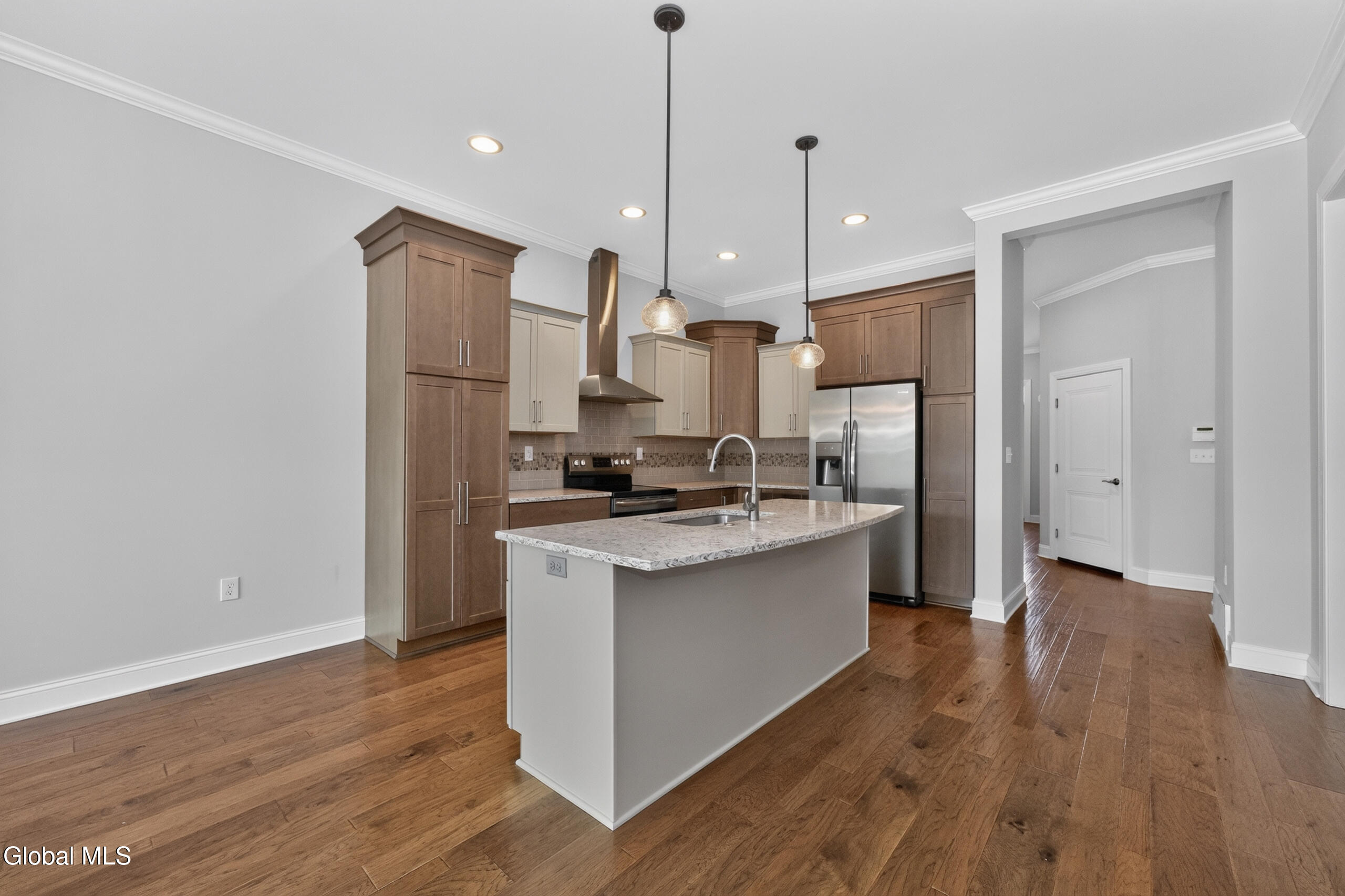 86 Cambridge Way Latham NY 12110