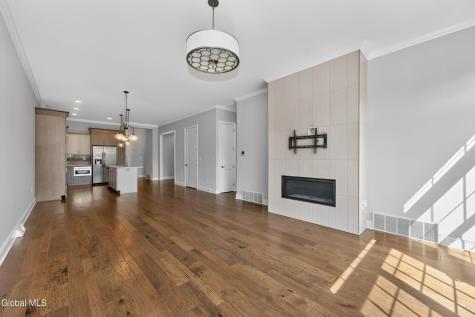 86 Cambridge Way Latham NY 12110