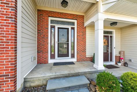 86 Cambridge Way Latham NY 12110