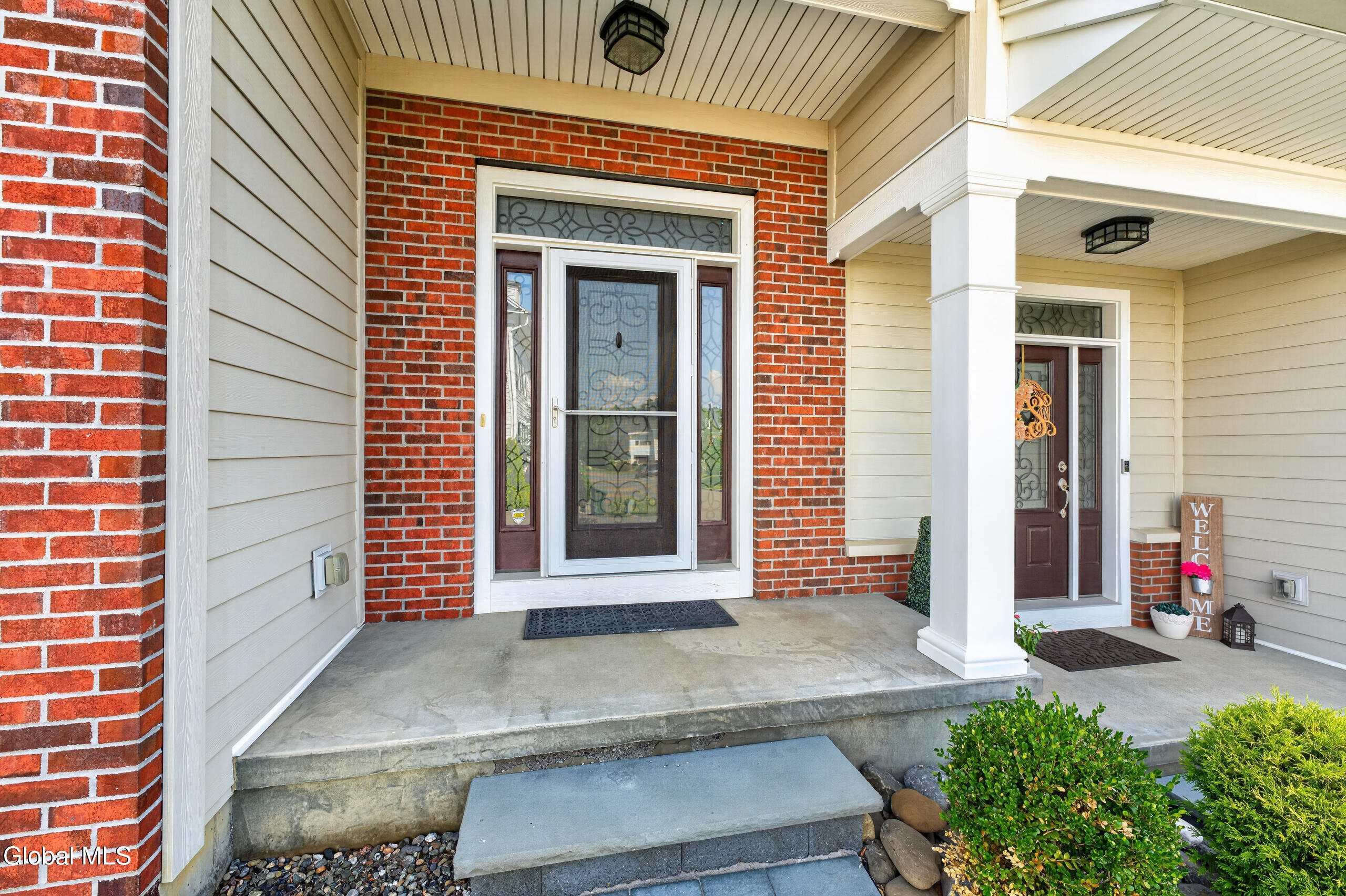 86 Cambridge Way Latham NY 12110