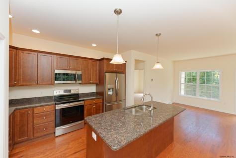 1002 Kristina Loop Troy NY 12180