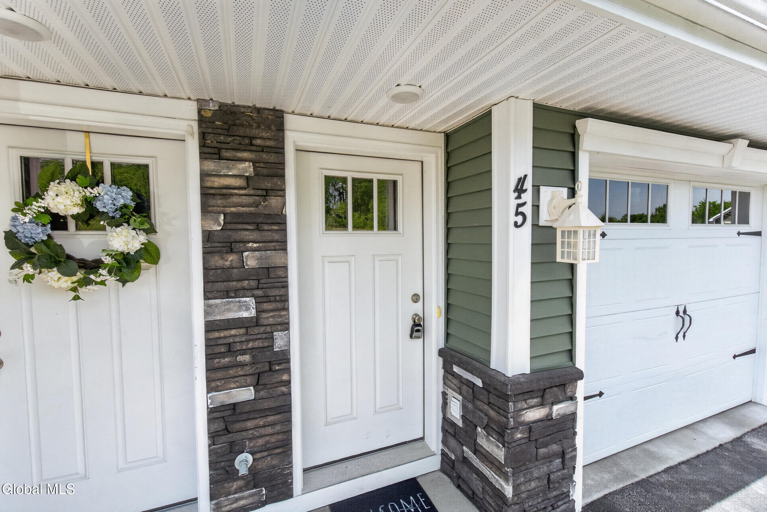 45 Kasey Pass Ballston Spa NY 12020