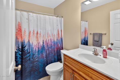 4 Amalia Lane Rensselaer NY 12144