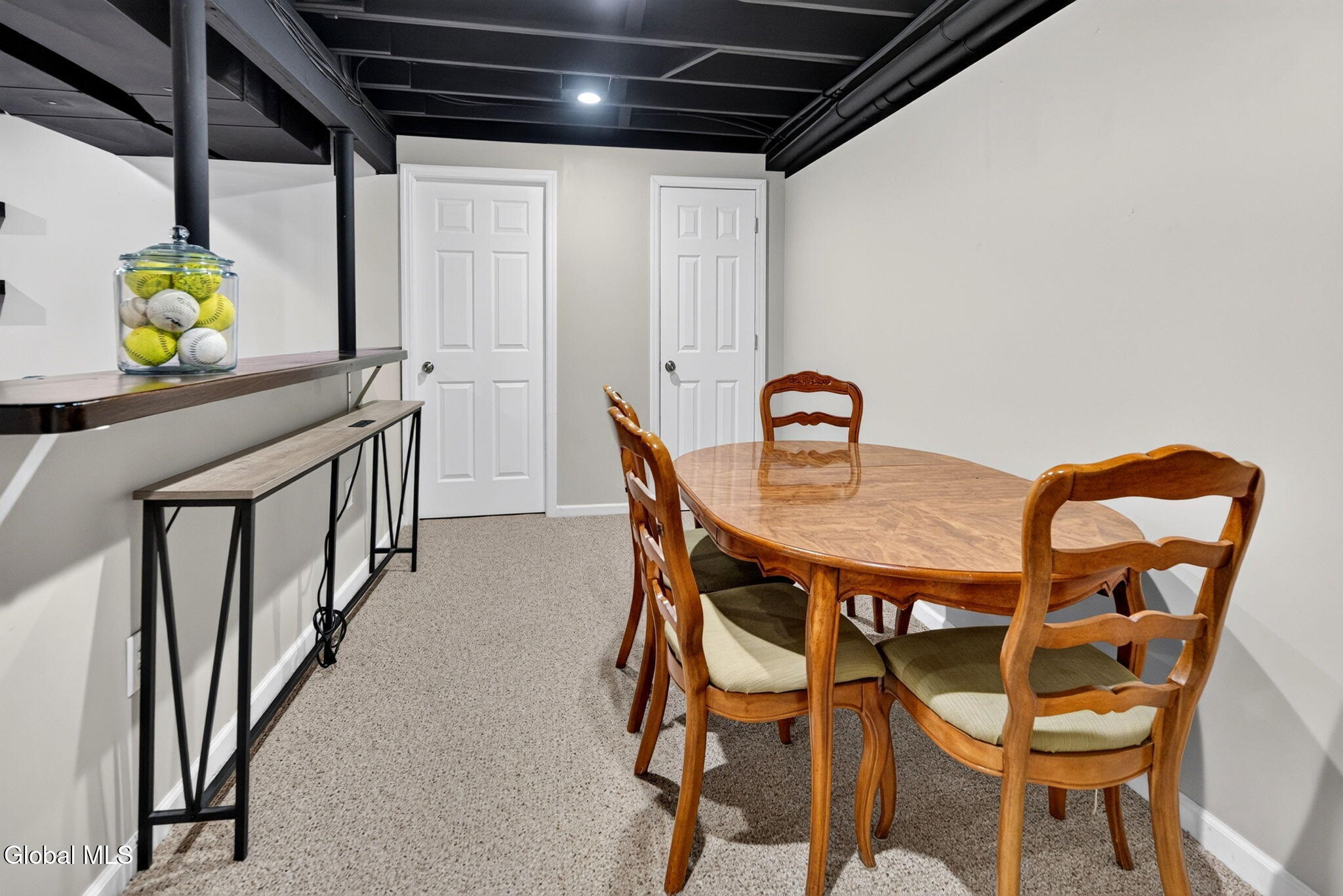 4 Amalia Lane Rensselaer NY 12144