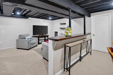 4 Amalia Lane Rensselaer NY 12144