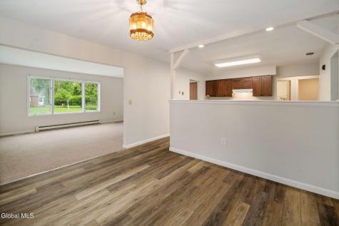 15 Olympian Drive Slingerlands NY 12159