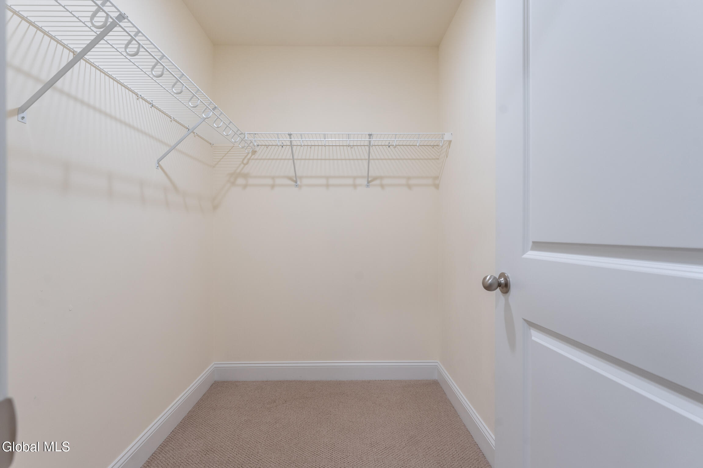 10 Hawthorne Place Glenville NY 12302