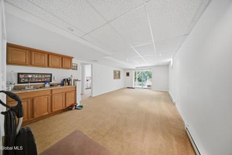 152 Harvard Road Watervliet NY 12189