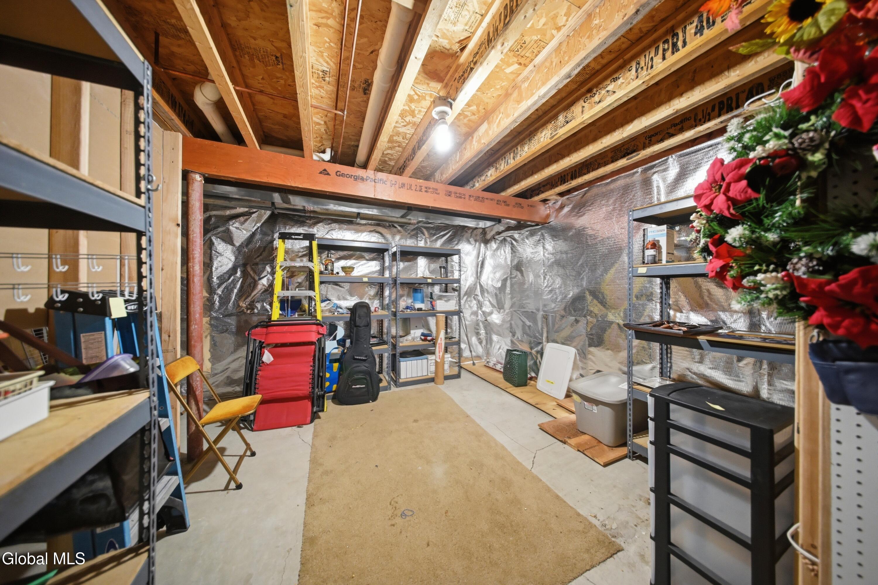 152 Harvard Road Watervliet NY 12189