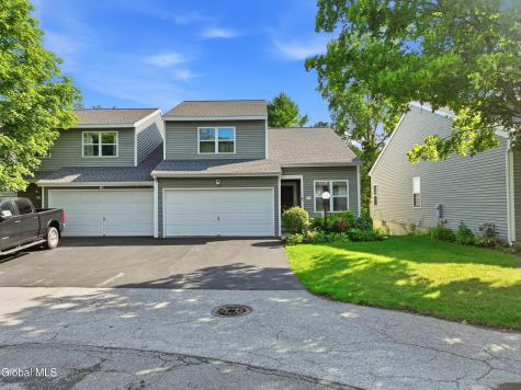152 Harvard Road Watervliet NY 12189