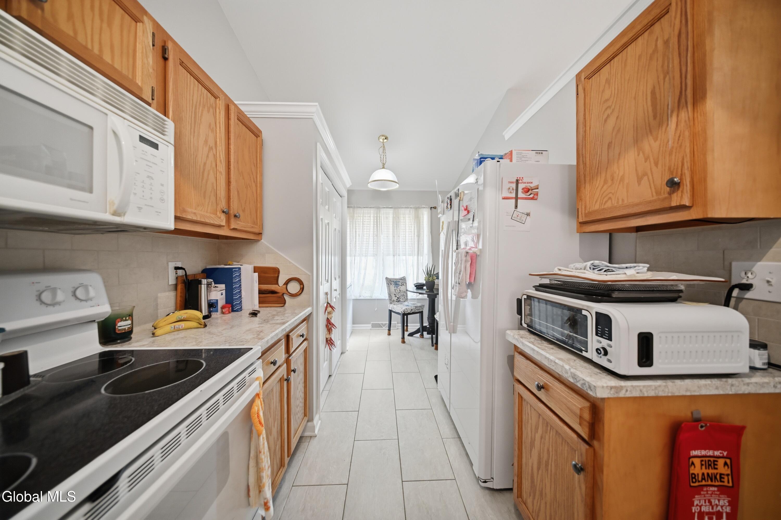 152 Harvard Road Watervliet NY 12189