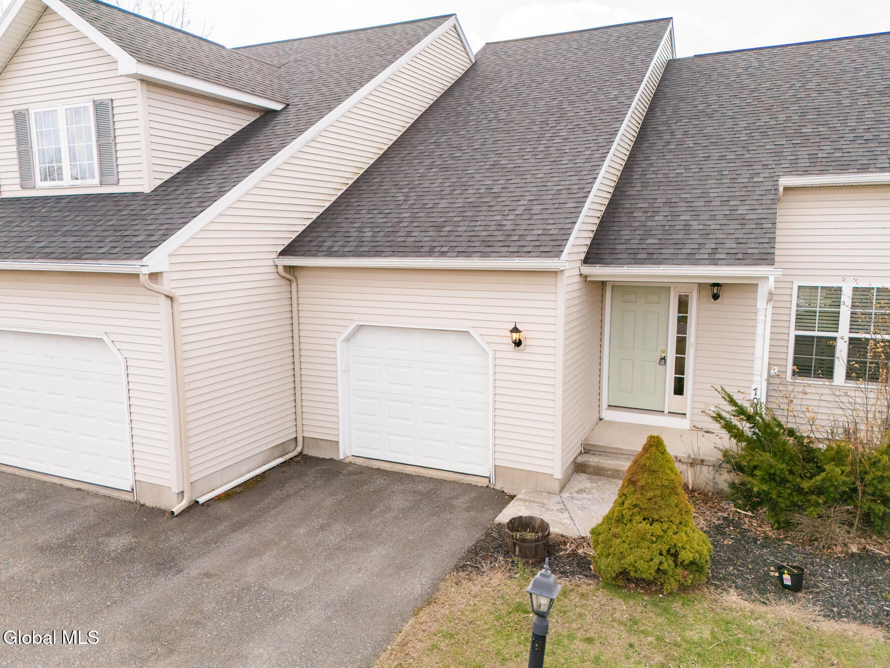 70B Fellows Road Clifton Park NY 12065