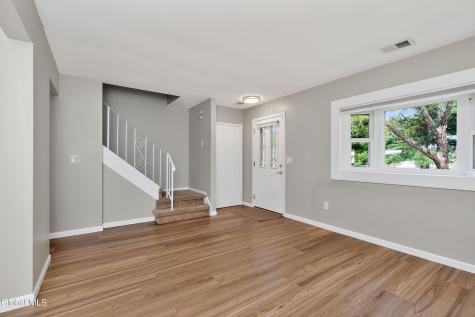 149 Hague Boulevard Glenmont NY 12077