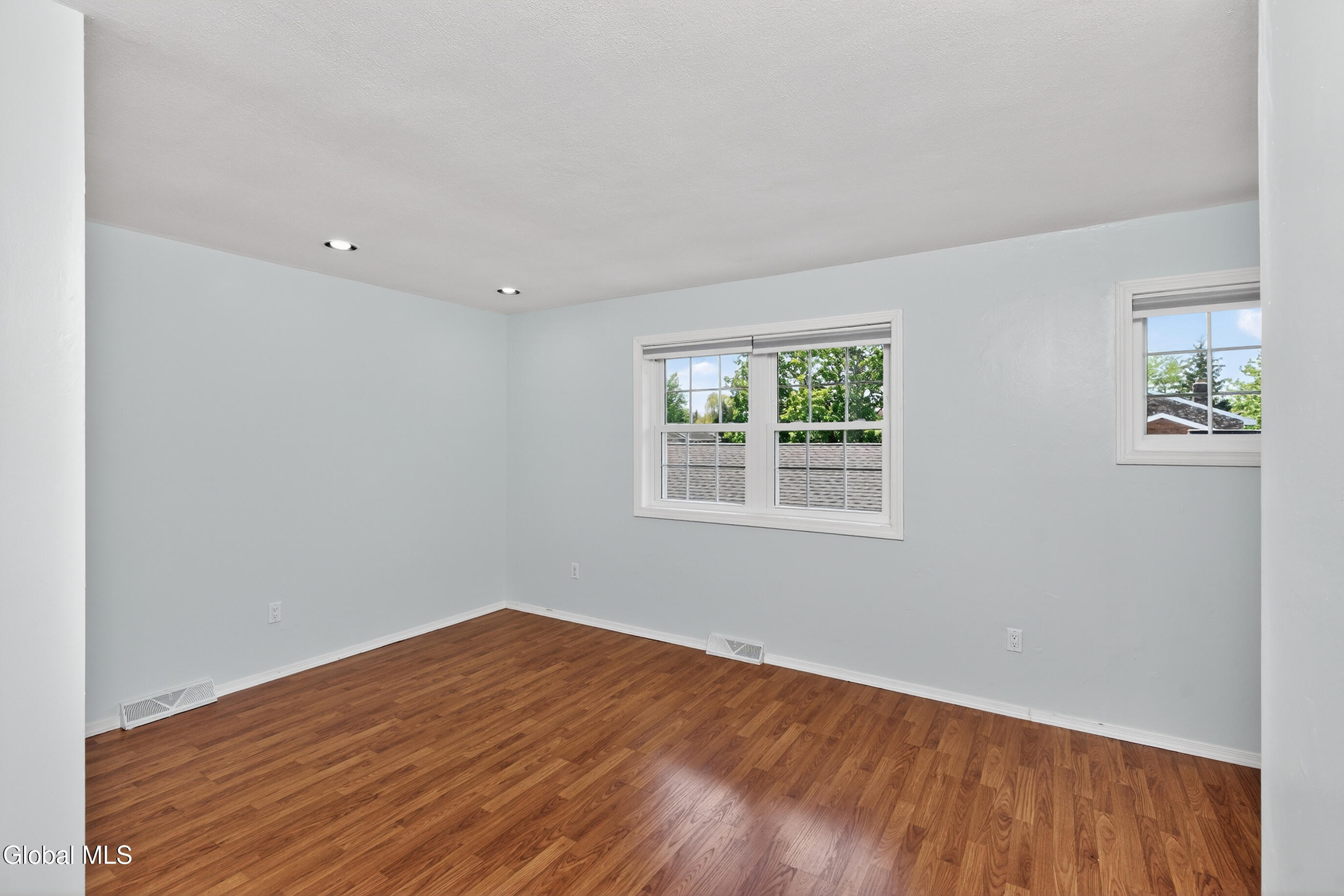 149 Hague Boulevard Glenmont NY 12077