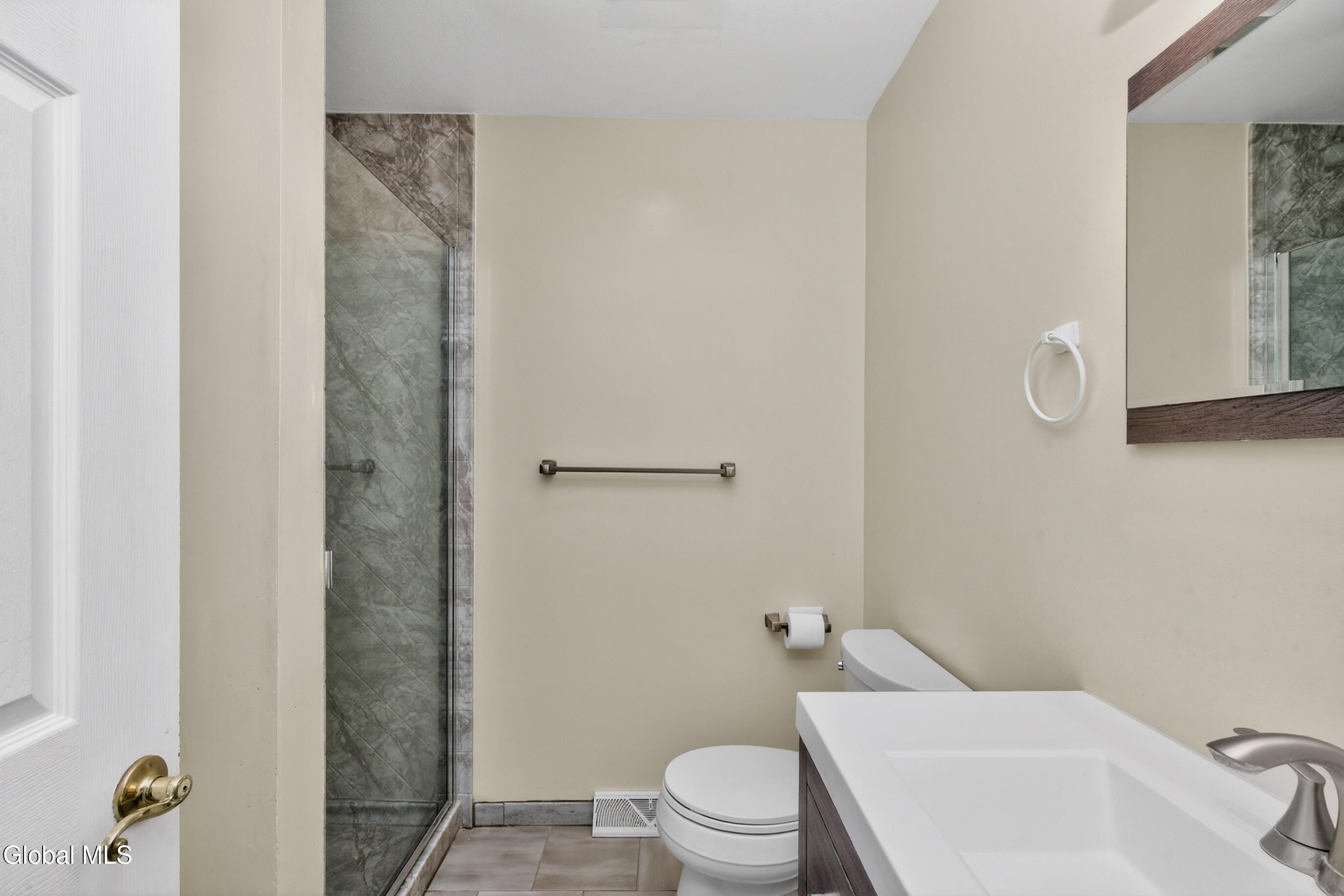 149 Hague Boulevard Glenmont NY 12077