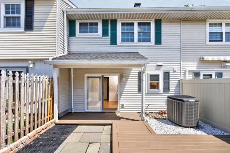 149 Hague Boulevard Glenmont NY 12077