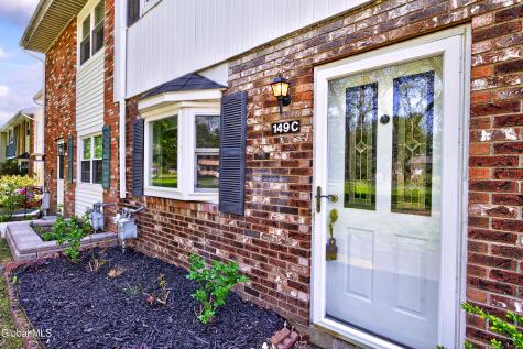 149 Hague Boulevard Glenmont NY 12077