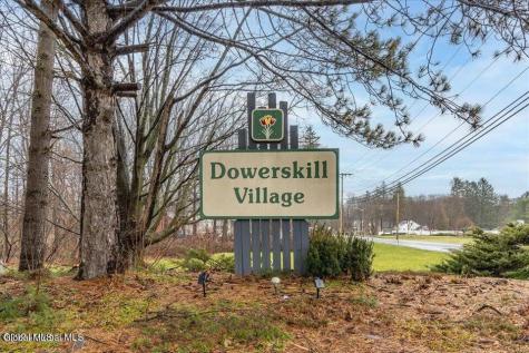 149 Hague Boulevard Glenmont NY 12077