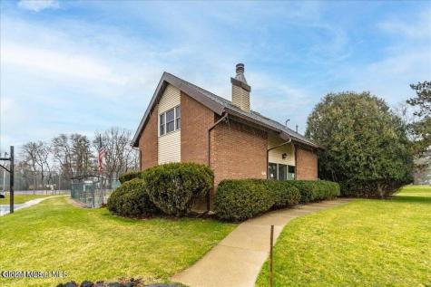 149 Hague Boulevard Glenmont NY 12077