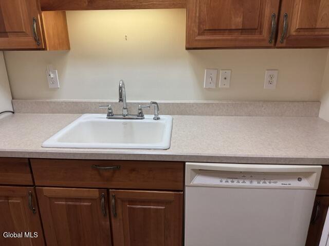 1200 Hillside Avenue Niskayuna NY 12309