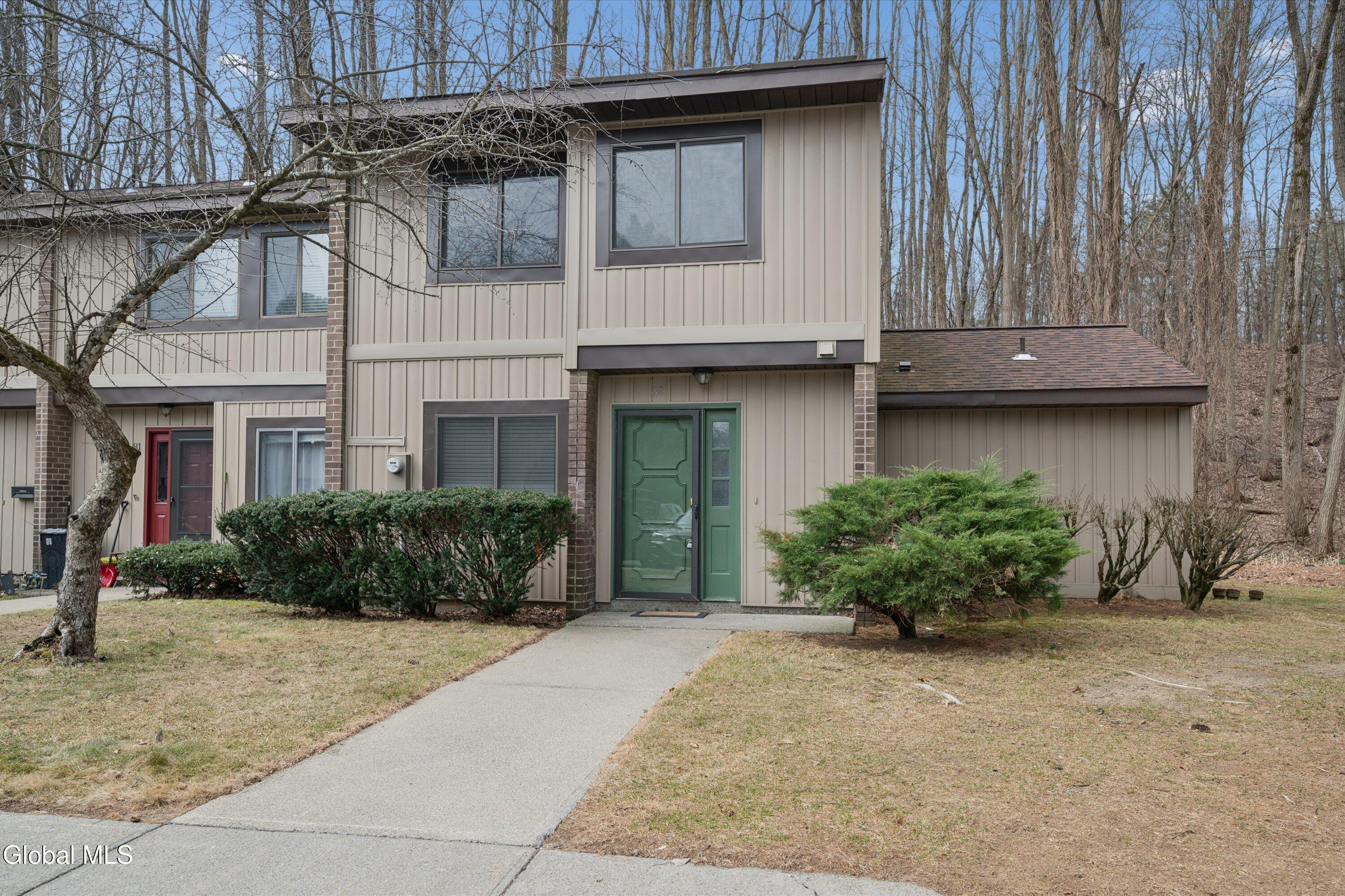 82 Crestwood Terrace Albany NY 12203