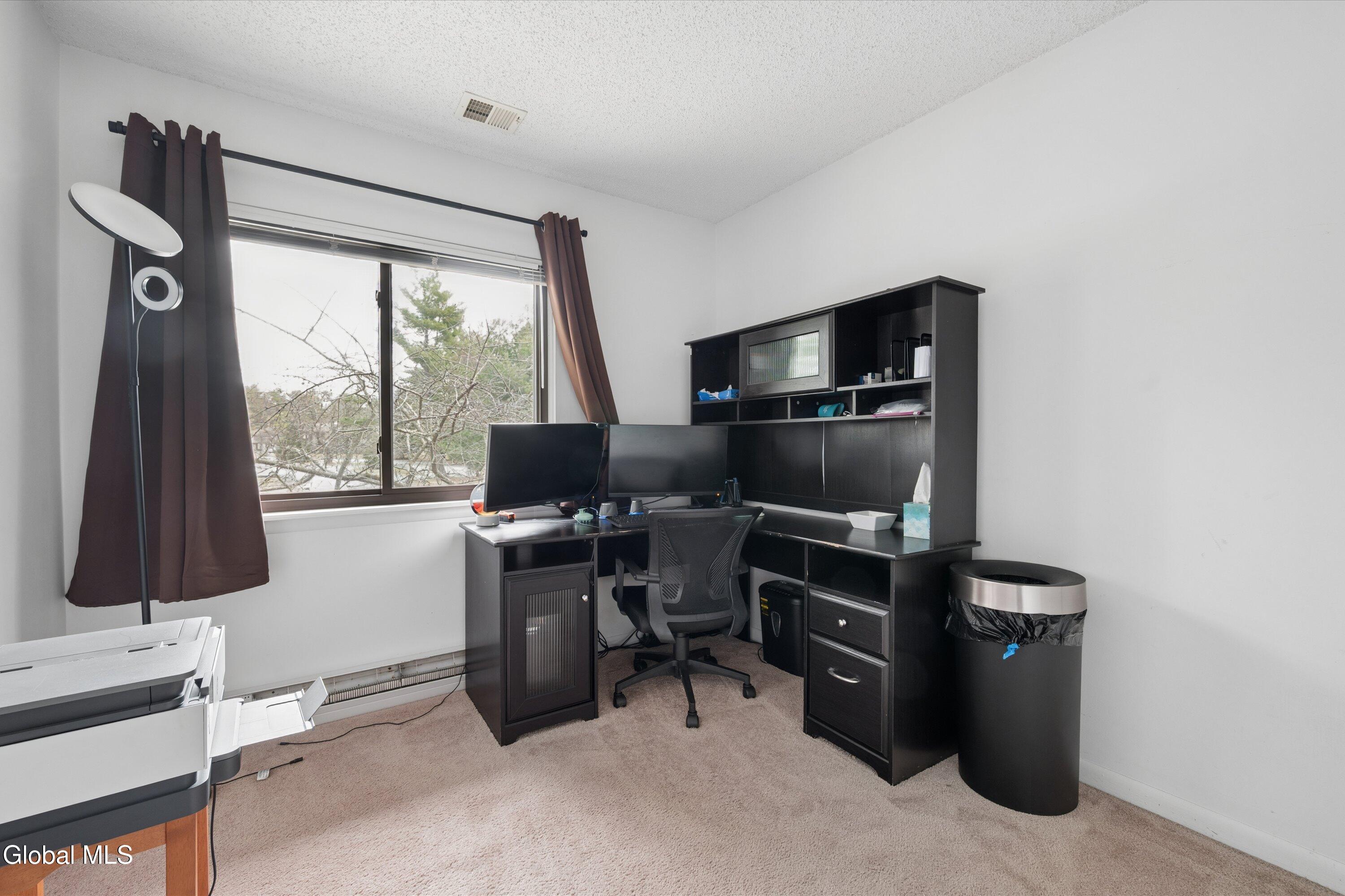 82 Crestwood Terrace Albany NY 12203