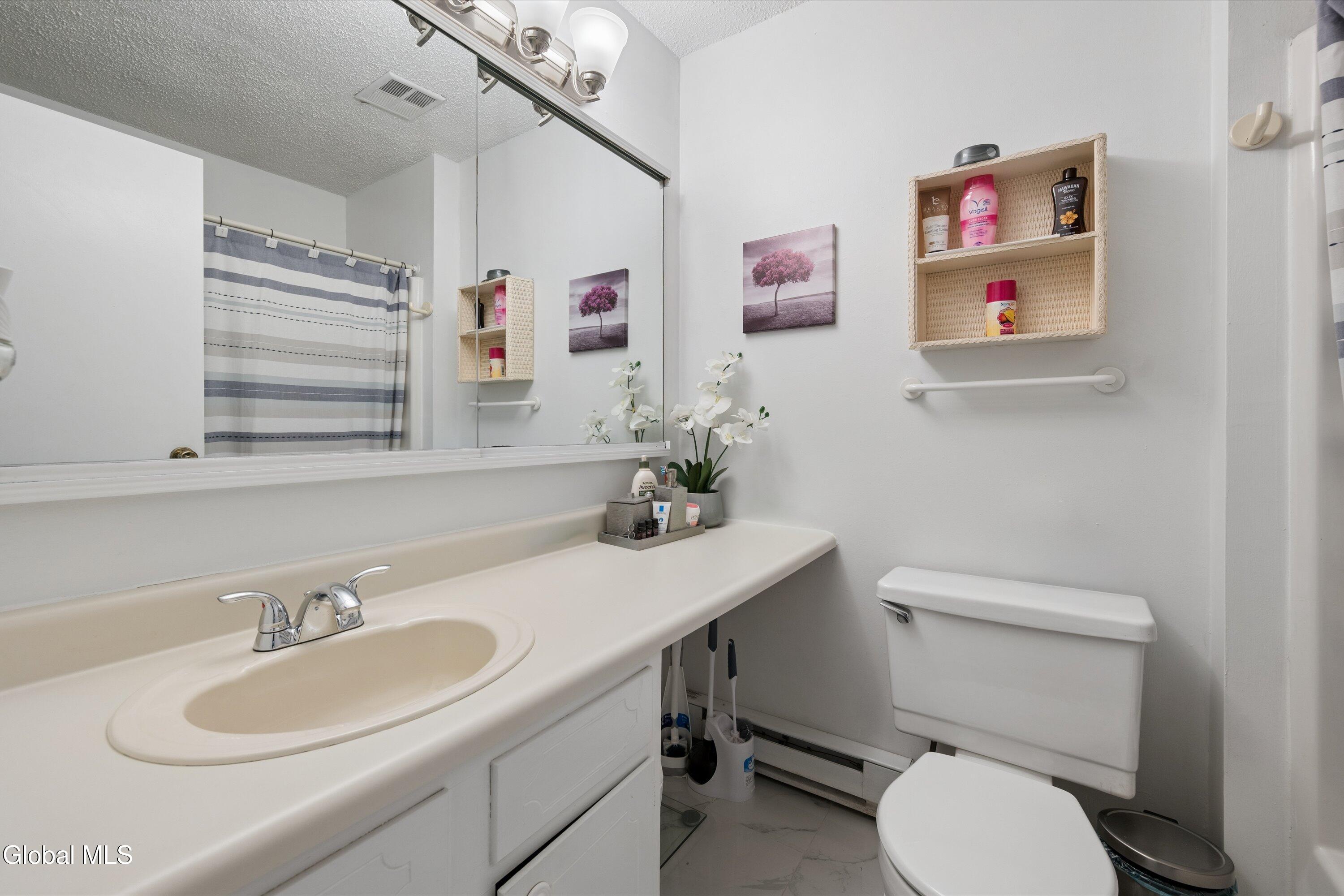 82 Crestwood Terrace Albany NY 12203