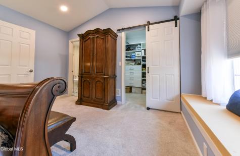 31 Old Mill Lane Queensbury NY 12804