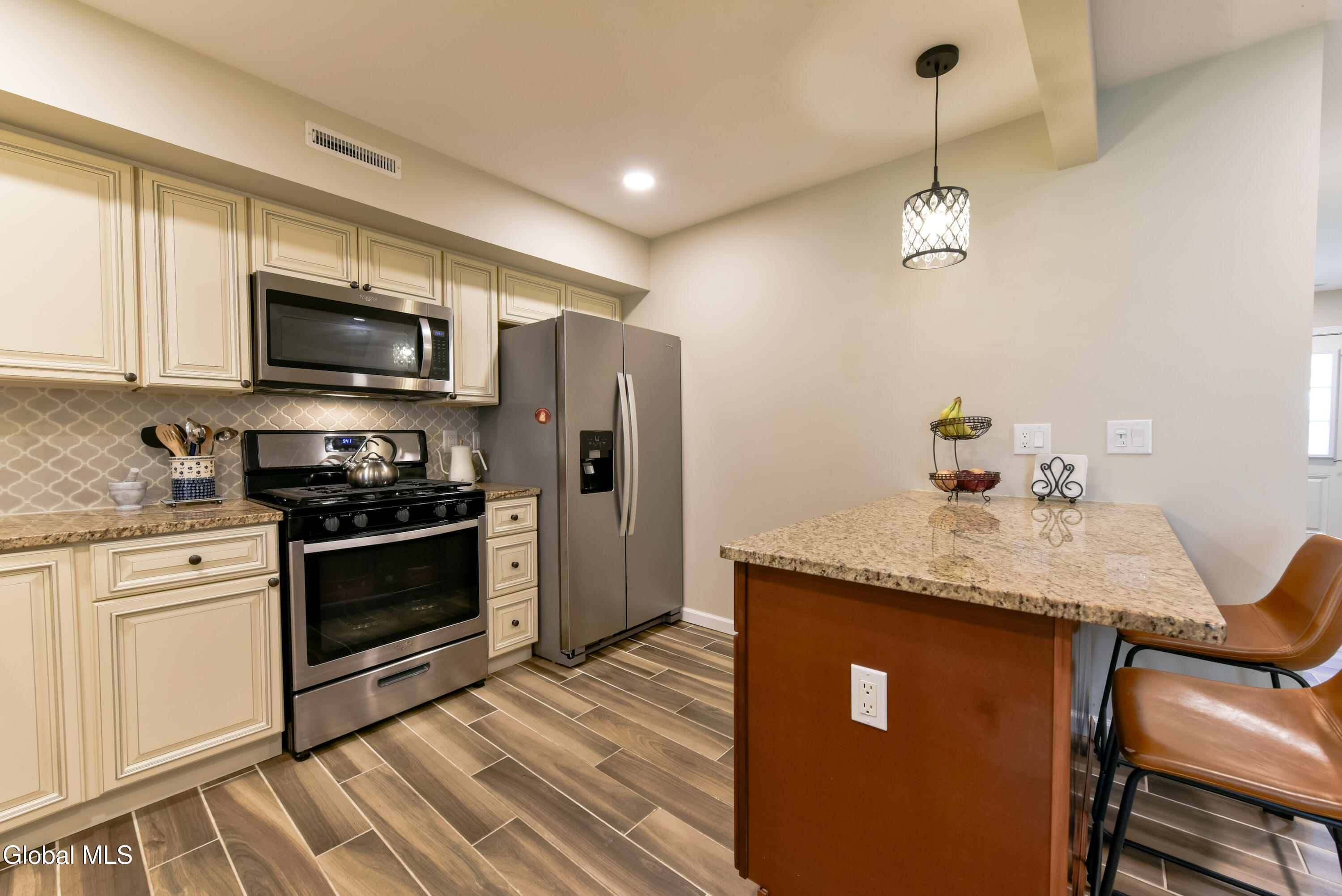 31 Old Mill Lane Queensbury NY 12804