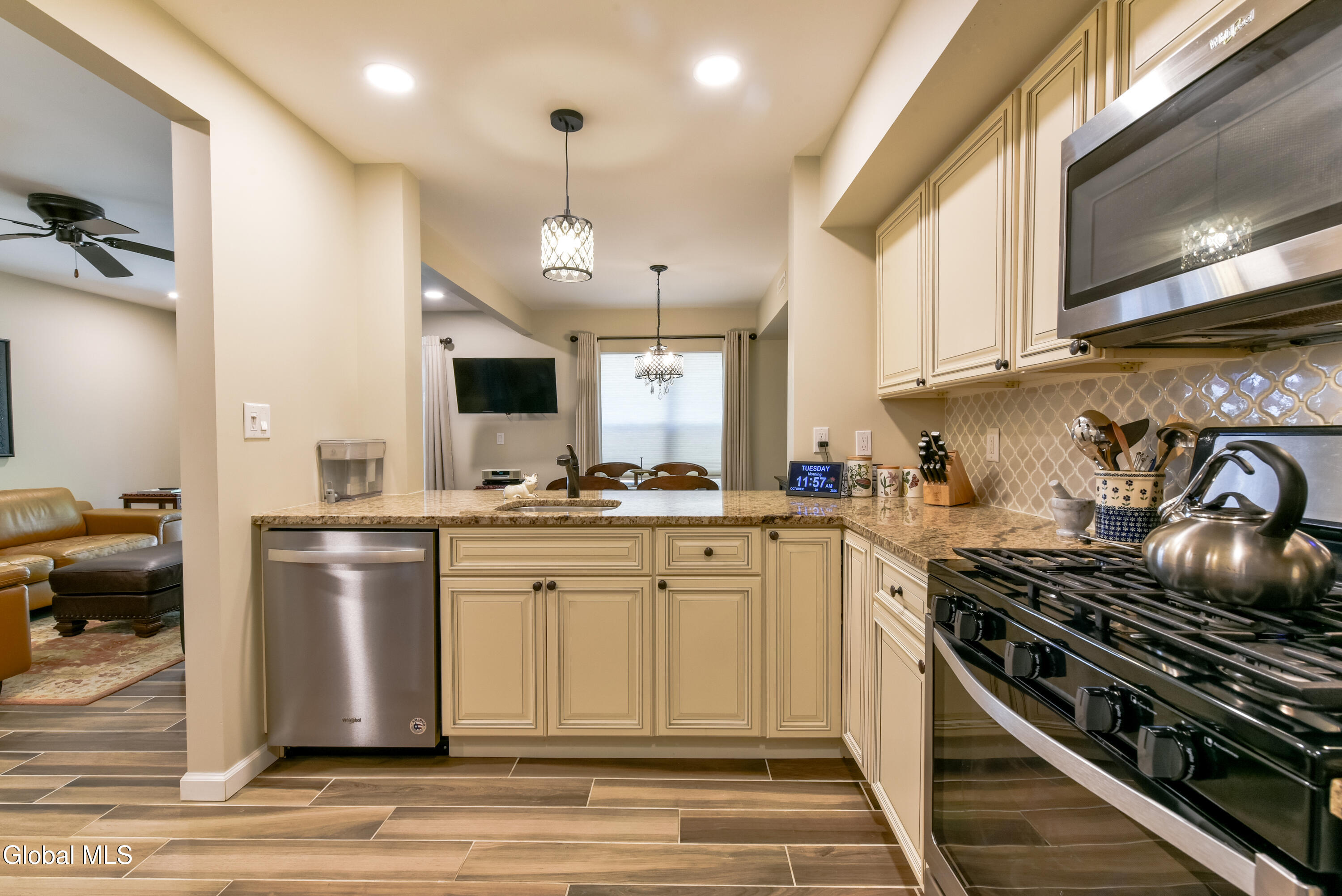 31 Old Mill Lane Queensbury NY 12804