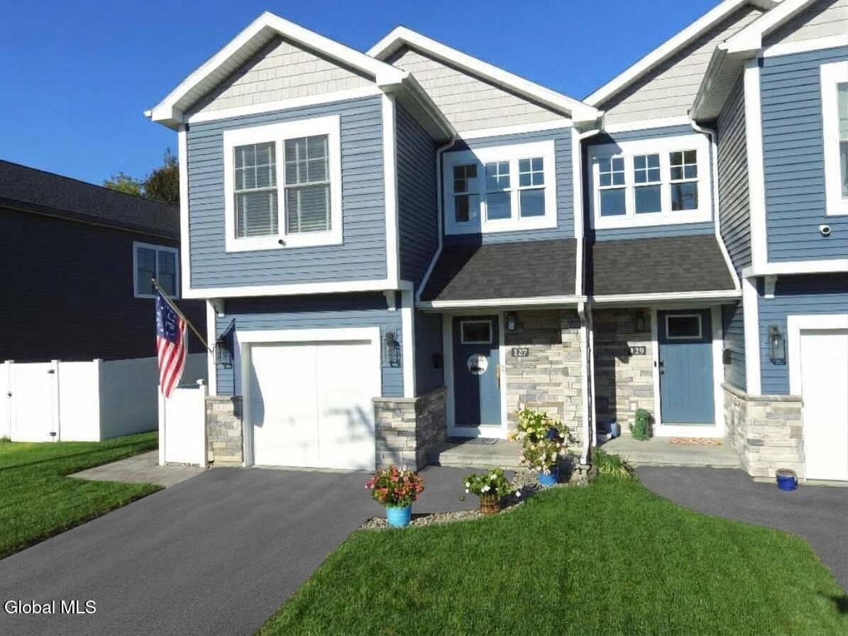 127 Cannon Street Troy NY 12183