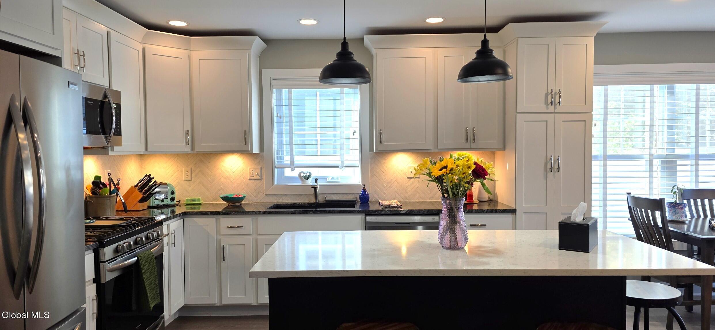 127 Cannon Street Troy NY 12183