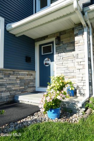 127 Cannon Street Troy NY 12183