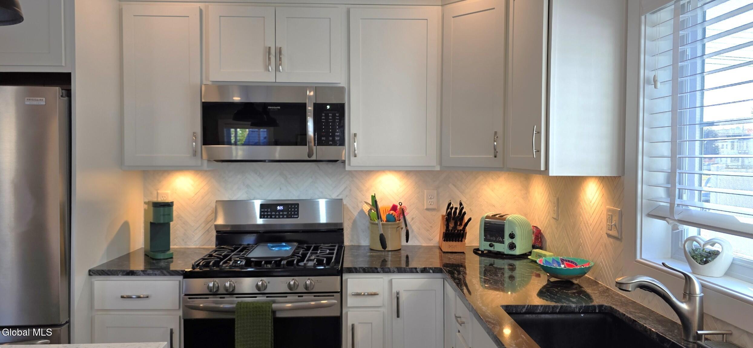 127 Cannon Street Troy NY 12183