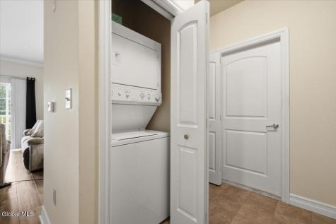 8 Wall Street Clifton Park NY 12065
