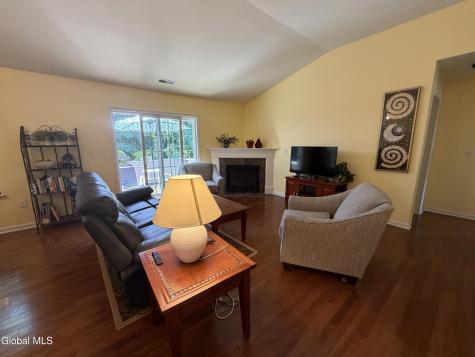 94 Annabelle Place Rotterdam NY 12306