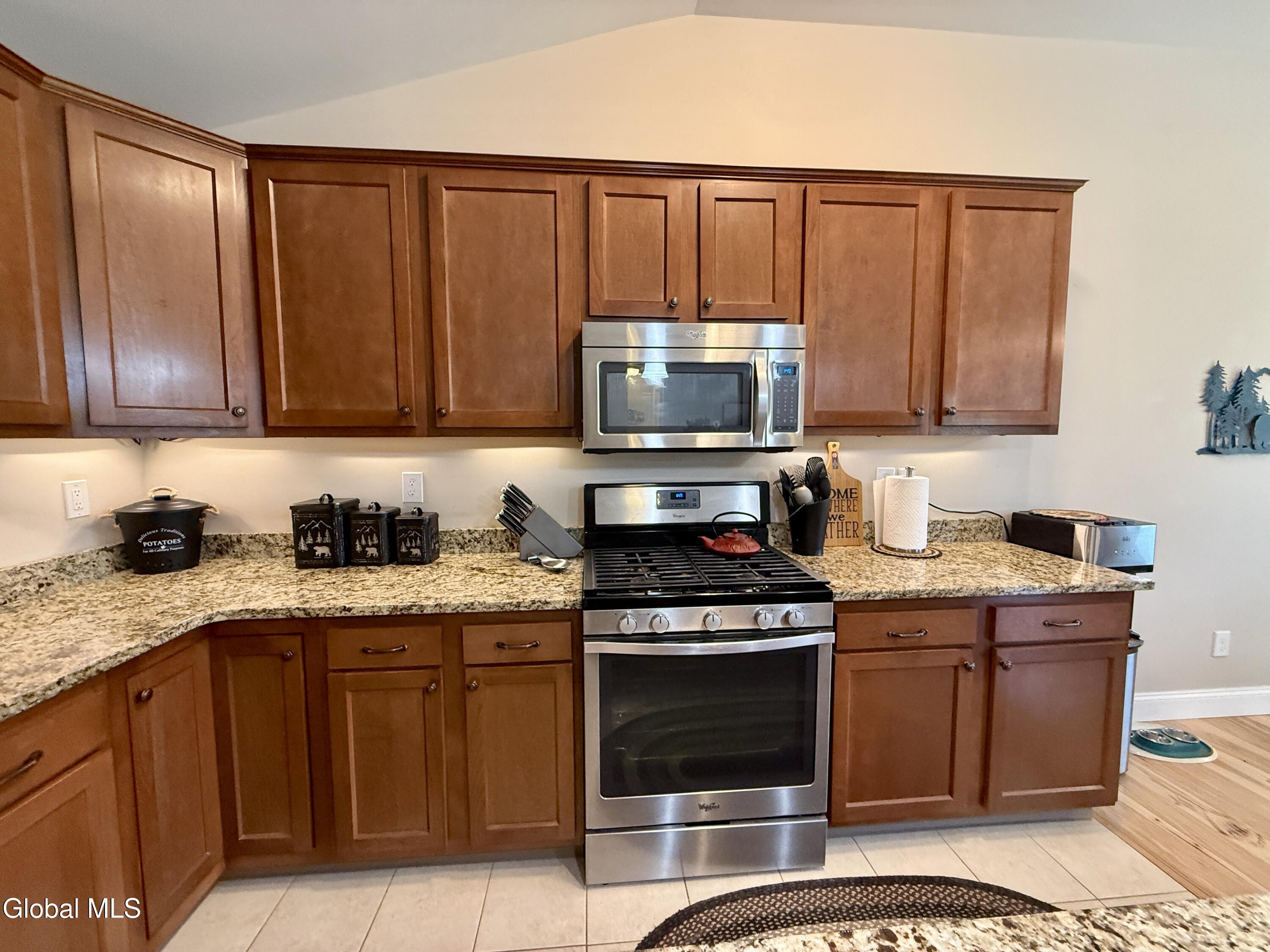 29 Treasures Place Queensbury NY 12804