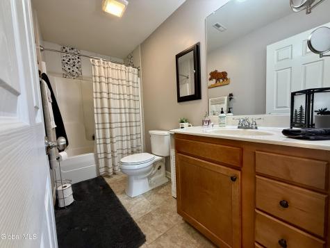 29 Treasures Place Queensbury NY 12804