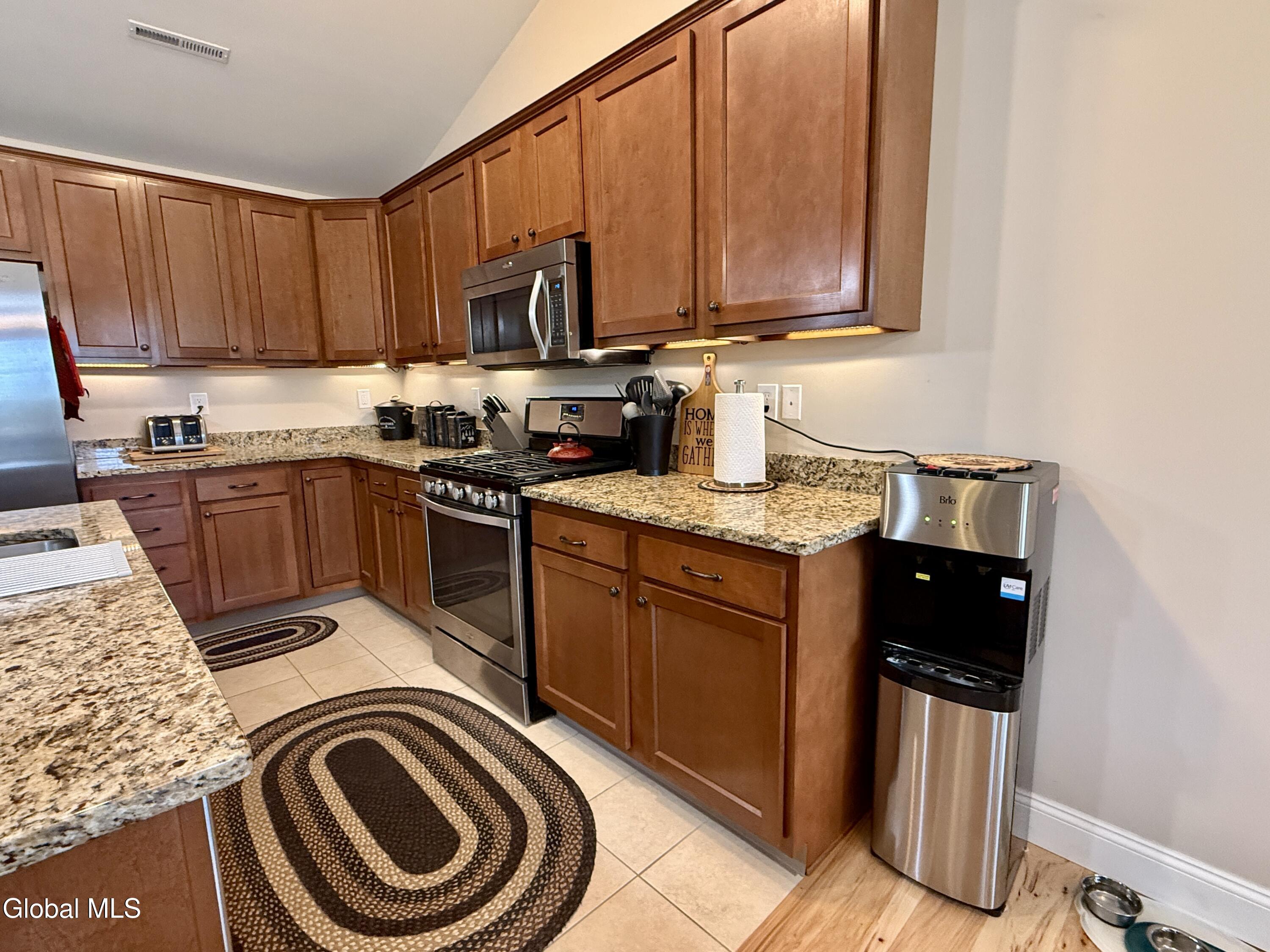 29 Treasures Place Queensbury NY 12804