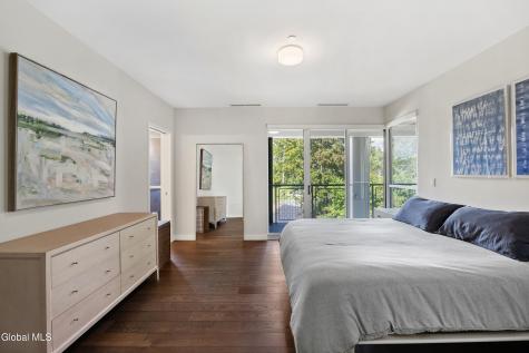 128 Henry Street Saratoga Springs NY 12866