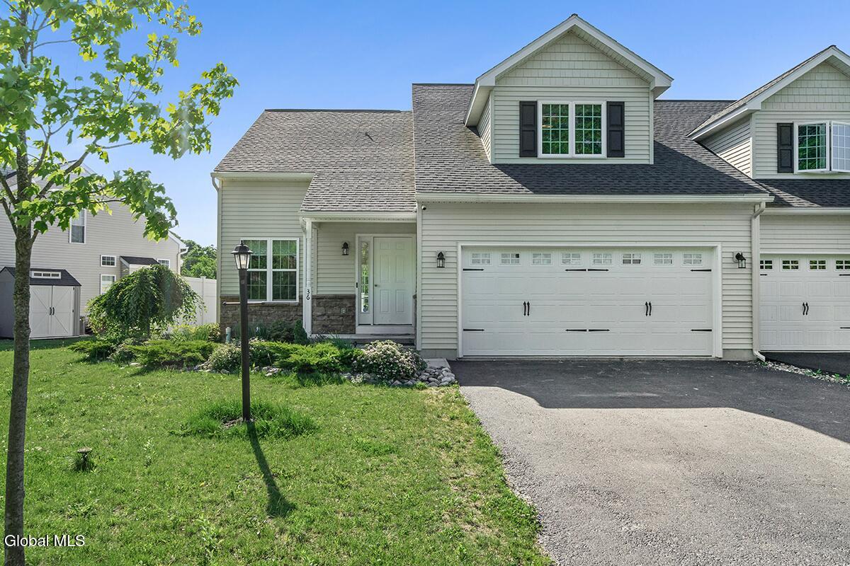 36 Chip Shot Way Mechanicville NY 12118