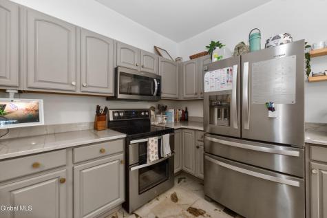 4 Killarney Court Saratoga Springs NY 12866