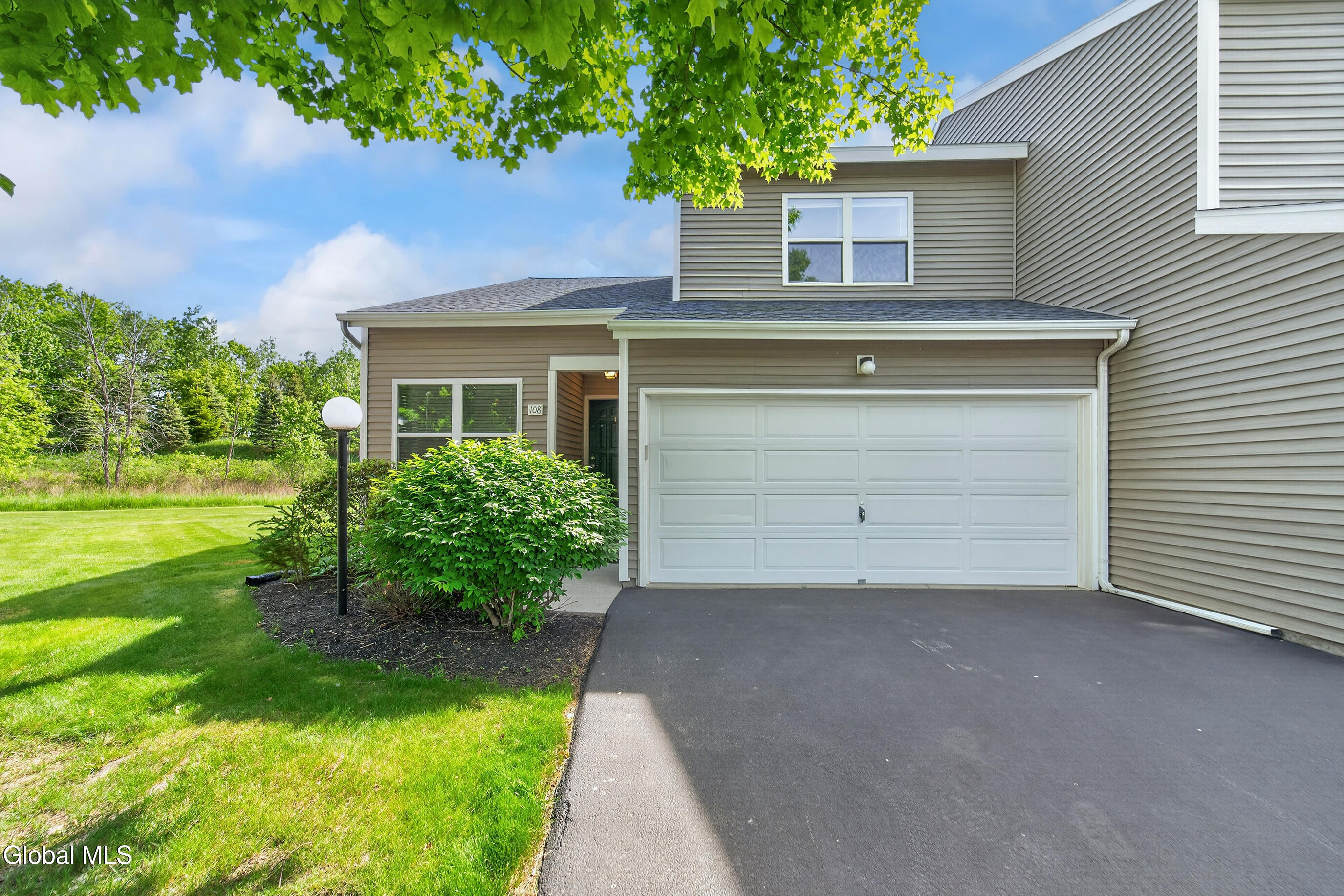 108 Harvard Road Watervliet NY 12189